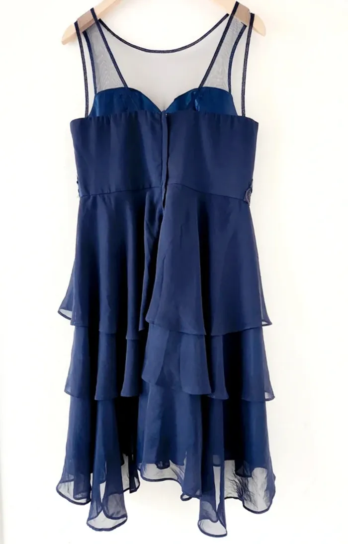 Robe de soirée bleu marine Élégance et féminité assurées - photo numéro 2