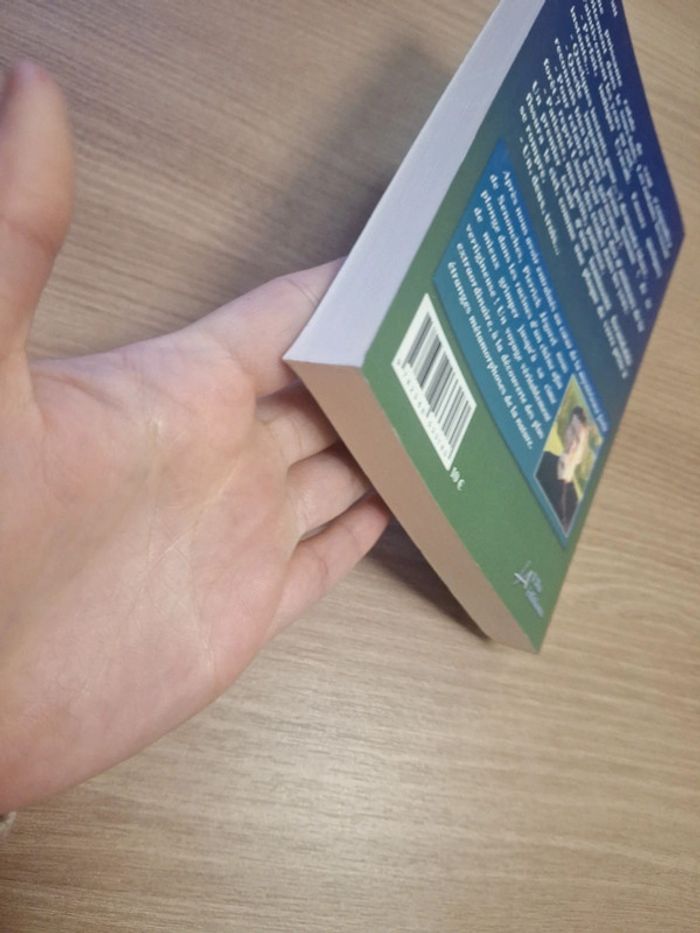 Livre uyacali - photo numéro 4