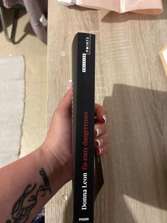 Livre de donna leon - photo numéro 3