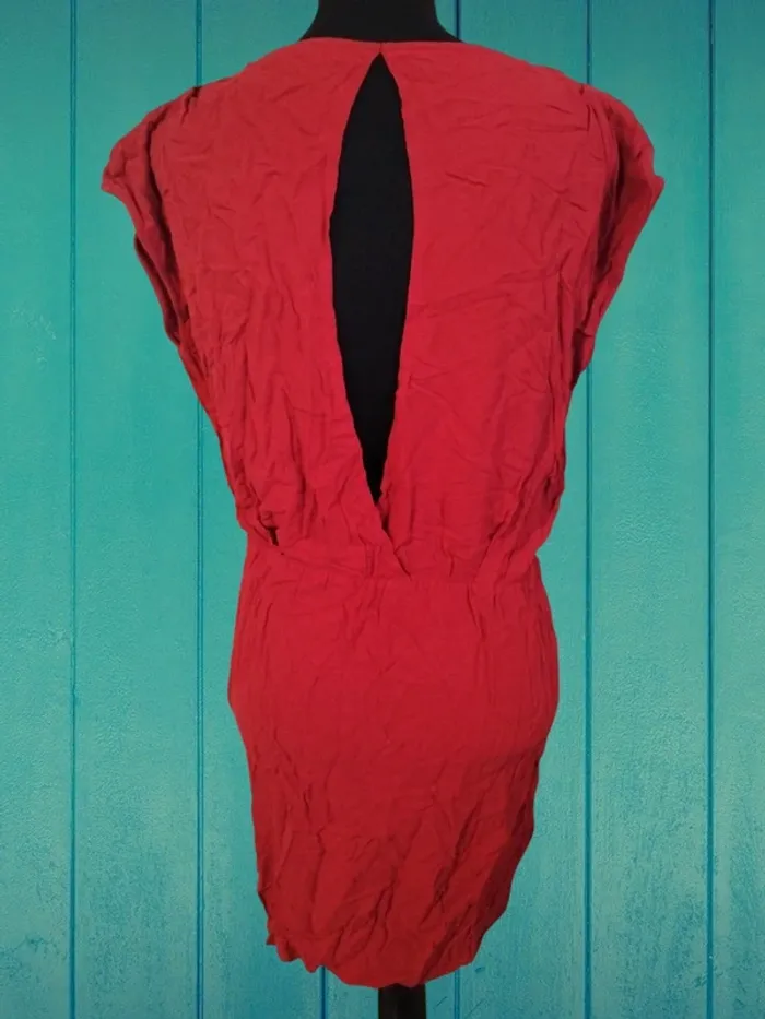 Robe dos demi nus - photo numéro 2