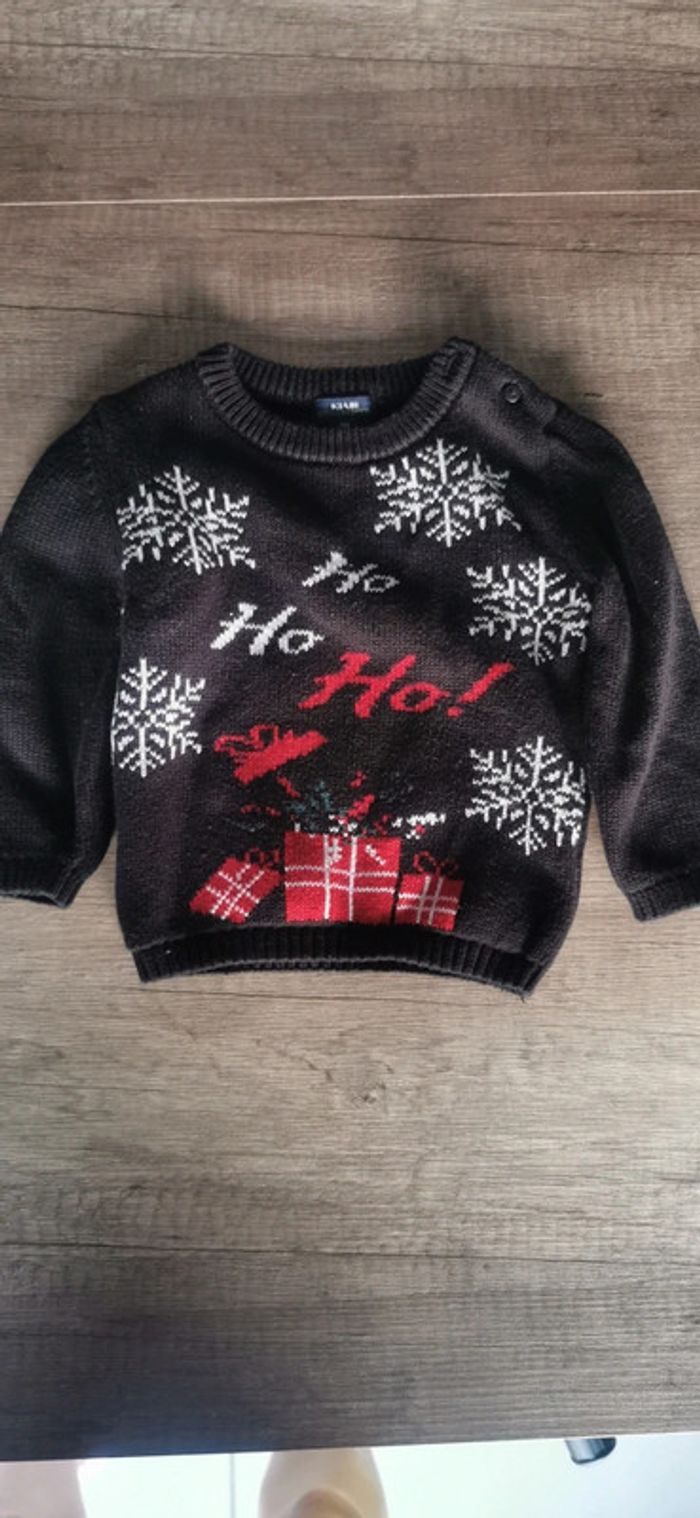 Pull Noël bébé