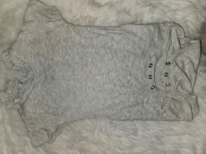đ¶ Body gris avec col â Petit Bateau â 24 mois / 86 cm - photo numĂ©ro 2