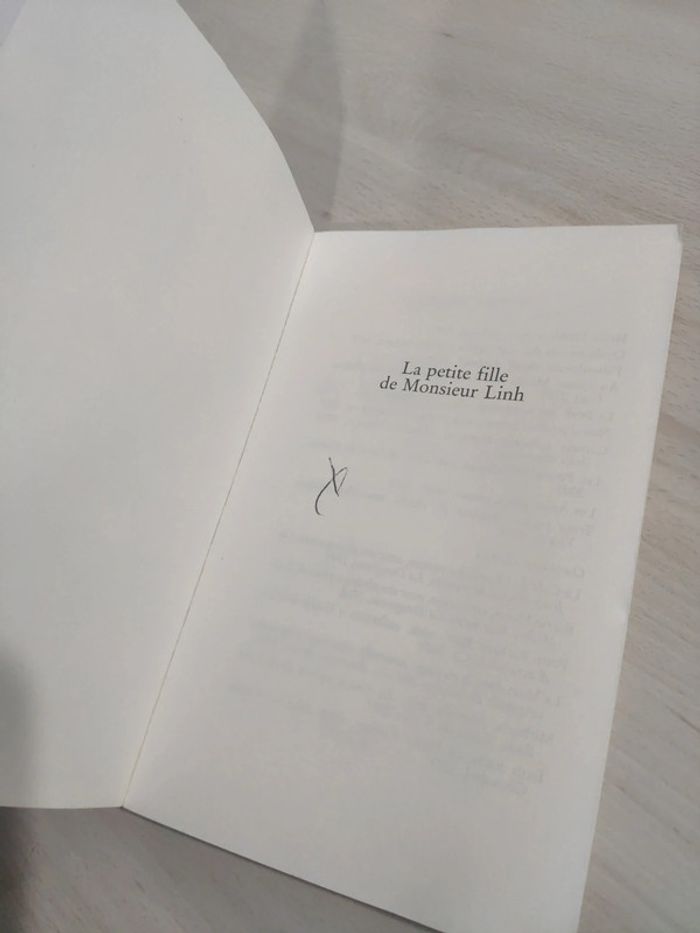 Livre grand format La petite fille de Monsieur Linh Philippe Claudel - photo numéro 8