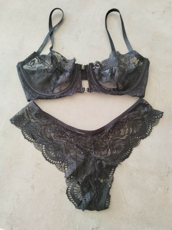 Ensemble noir soutien gorge / culotte