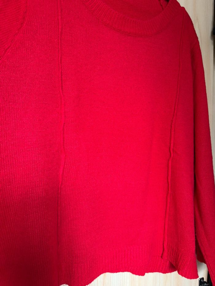 Pull rouge - photo numéro 3