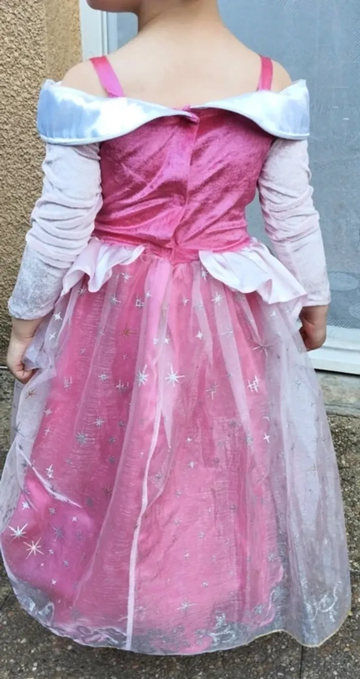 Robe de Princesse Disney 6 ans - photo numéro 7