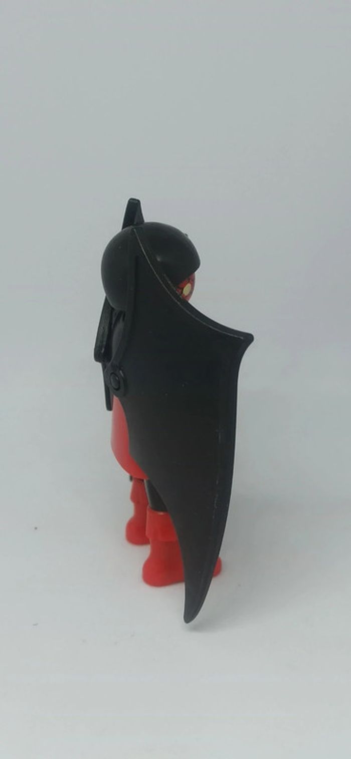 Homme rouge avec ailes playmobil - photo numéro 2