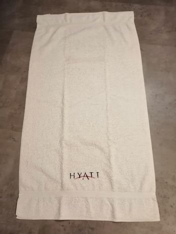 serviette blanche Hyati