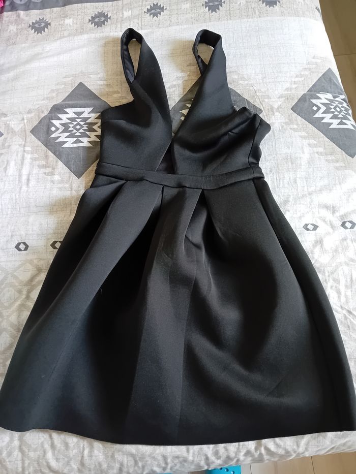 Robe noire
