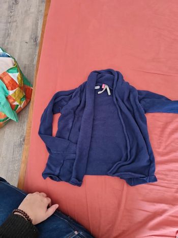 Gilet col large en 6 ans