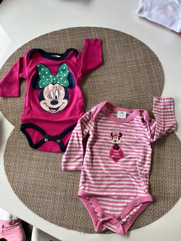 2 bodys « Minnie » taille 3 mois