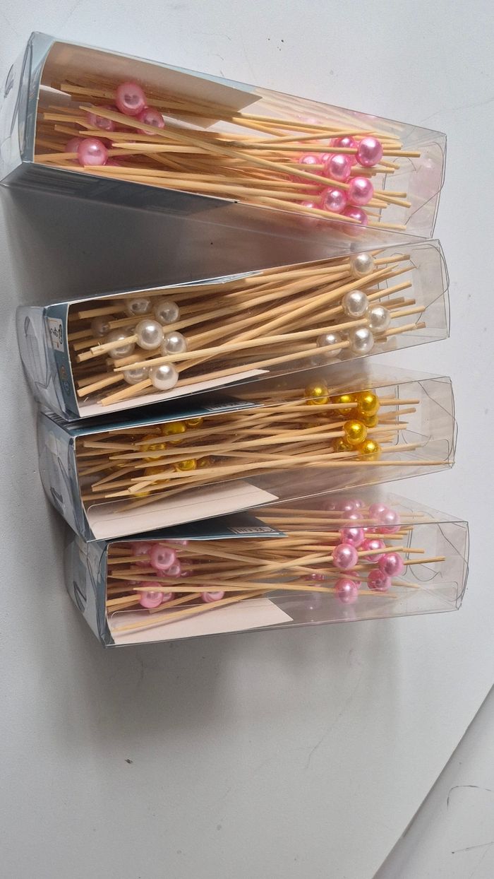 Lot de piques à cocktail avec embouts décoratifs - photo numéro 3