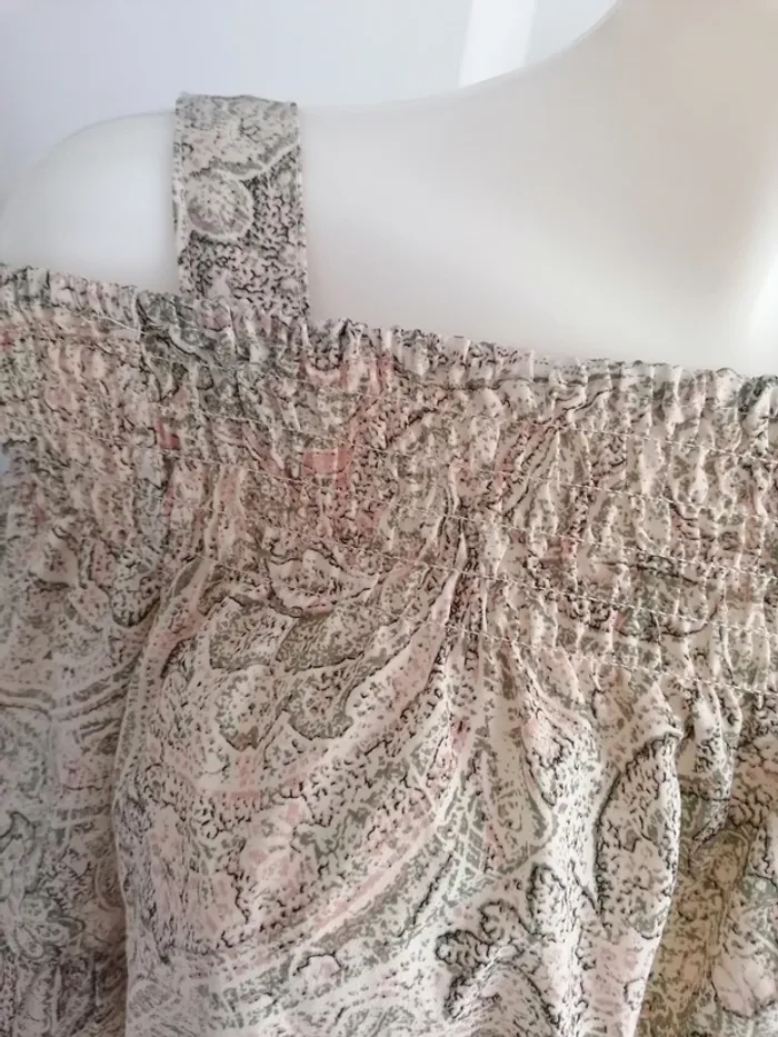Blouse épaules dénudées 38 - photo numéro 2