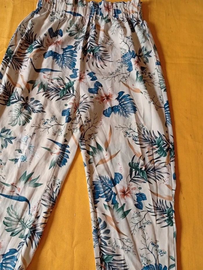 Pantalon fluide léger fleuri Taille S/M Shein - photo numéro 6