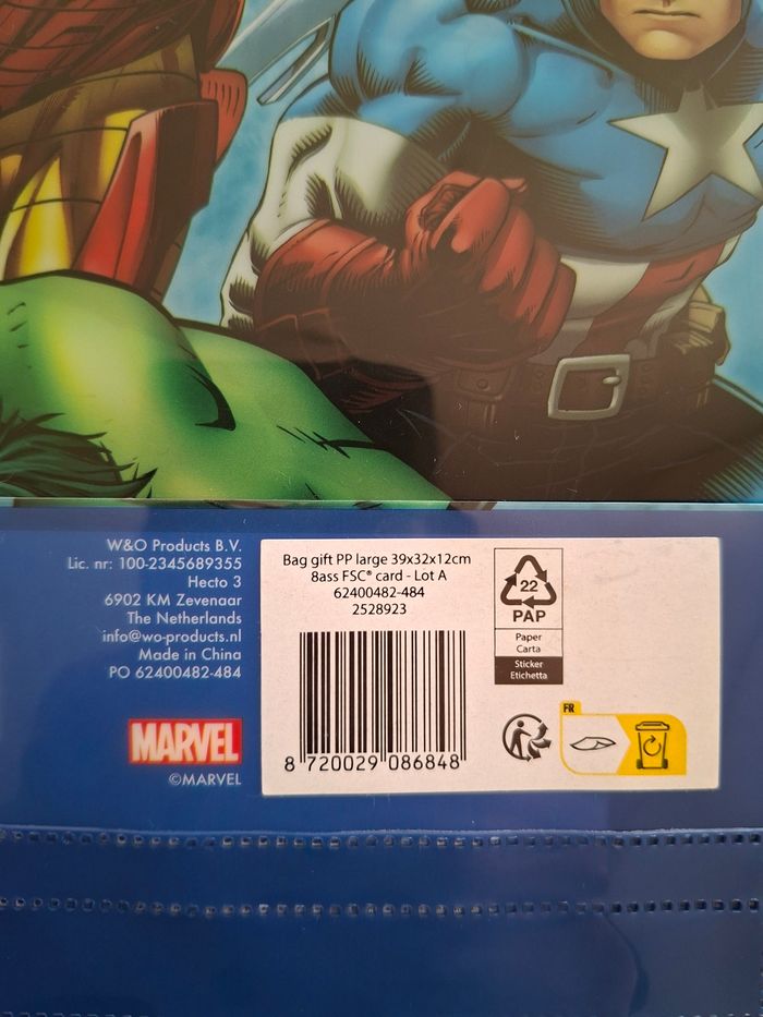 Sac cadeau Marvel Avengers - photo numéro 3
