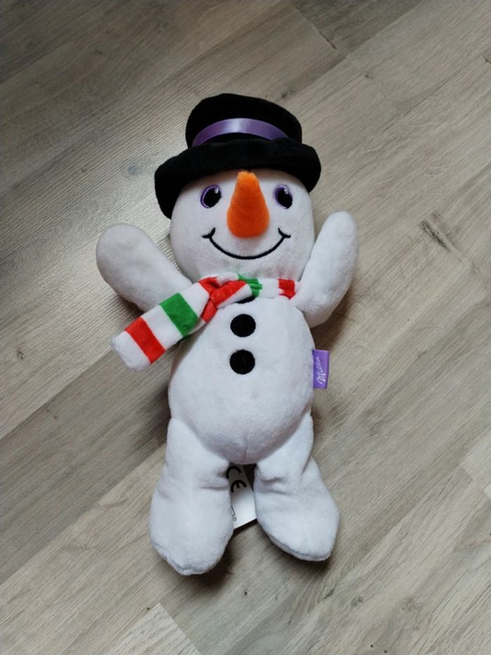 Peluche bonhomme de neige milka