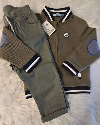 Neufs non portés 🥰🤩🏷🏷superbe  Ensemble veste zippée et pantalon 3 ans  garçon 🤩🥰