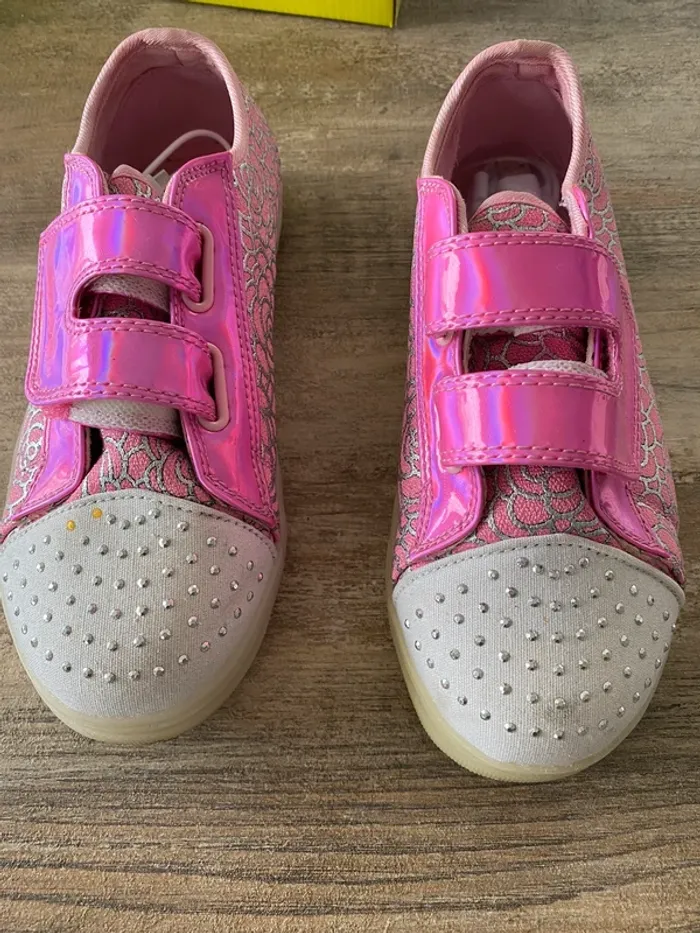 Chaussures baskets fille lumineuses taille 36 - photo numéro 2