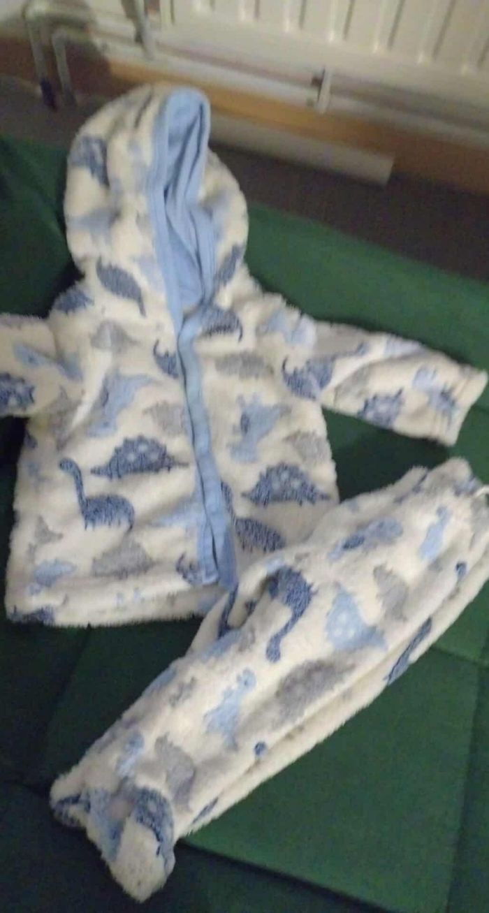 Lot vetement garçon bébé - photo numéro 4