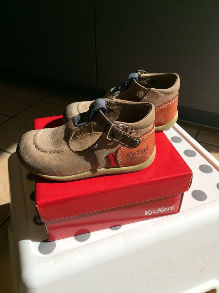 Chaussure Kickers bonbeck T24 beige bleu orange - photo numéro 3