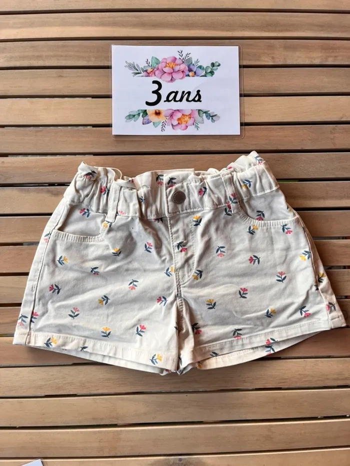 Short été motif fleur Okaïdi 3 ans - photo numéro 2