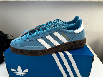 Adidas handball spezial taille 39