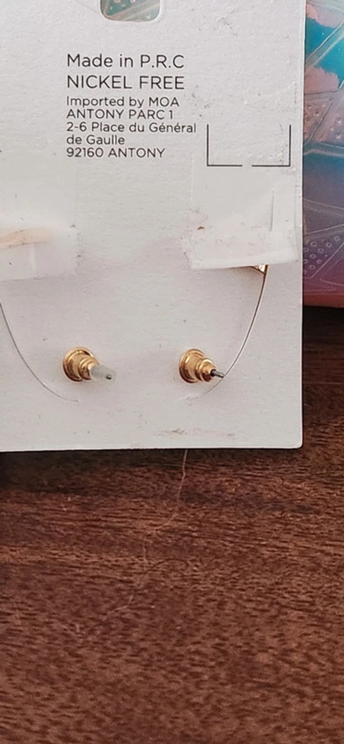 Boucles Oreilles Or MOA Neuves - photo numéro 3