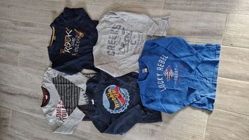 Lot de 5 tee shirts manches longues, taille 6 ans
