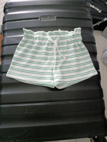 Short bébé H&M mixte rayure neuf avec étiquette – 100 % coton – 6-9 mois