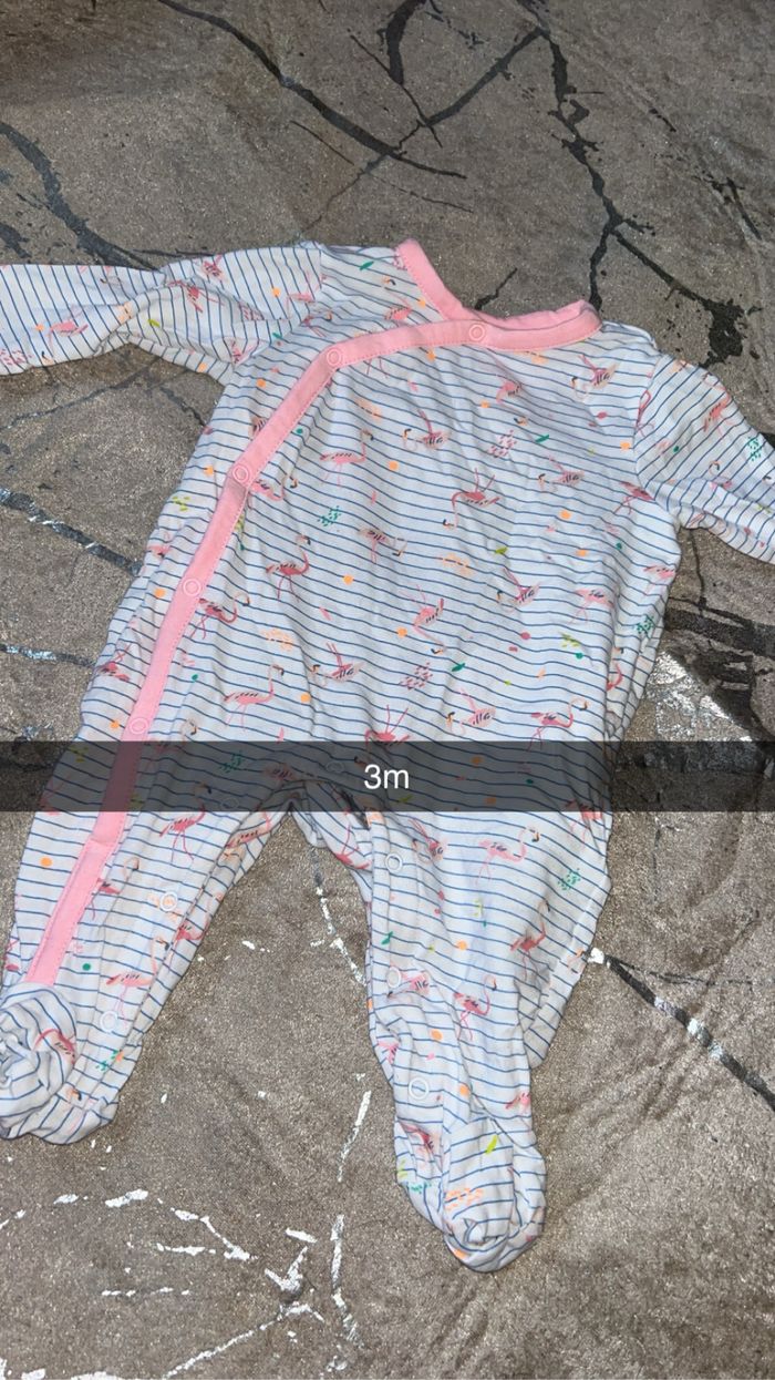 9 pyjama - photo numéro 5