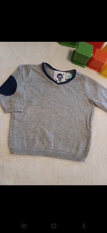 Pull bébé taille 3 mois