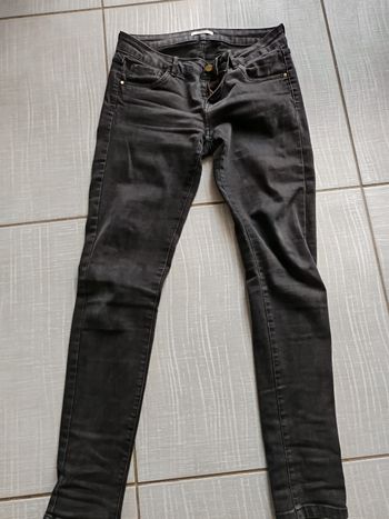 Jean slim noir femme T38 TBE Promod