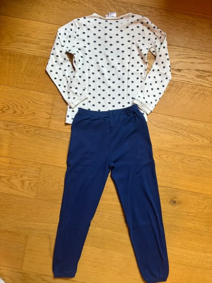 Pyjama lady bug Miraculous 7 ans - photo numéro 4