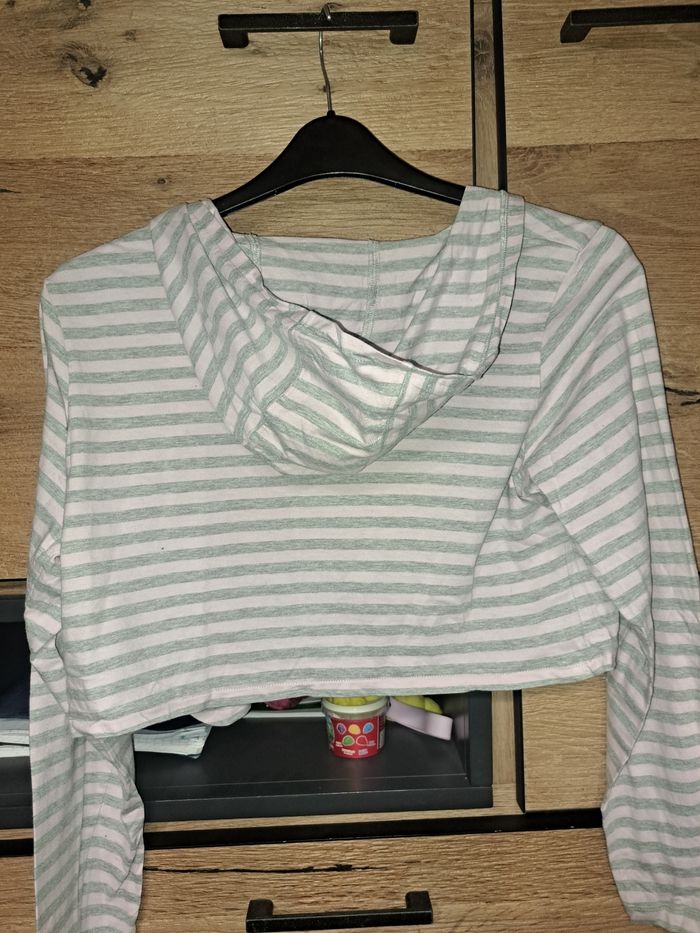 Veste de pyjama T.42 - photo numéro 4