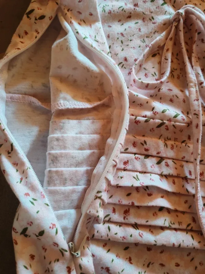 Robe rose à fleurs - photo numéro 2