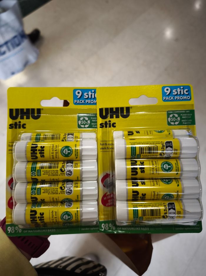 Lot de deux paquets de colle uhu