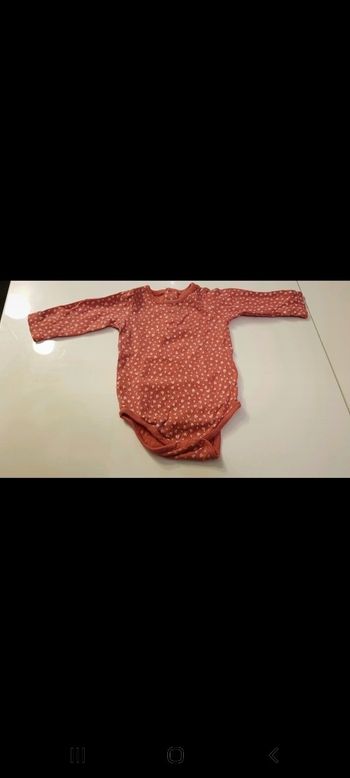 Body manches longues taille 6mois DPAM