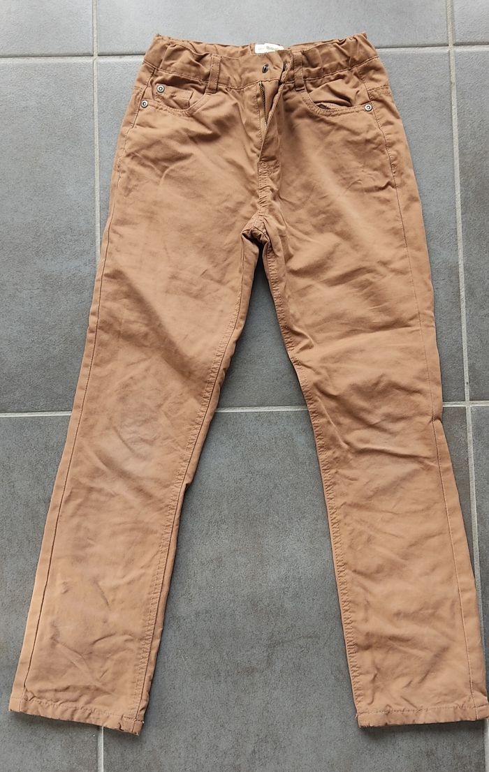 Pantalon couleur Camel ajustable 9 ans - photo numéro 2