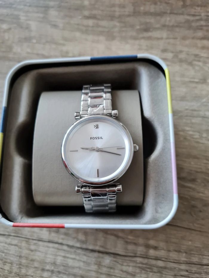 Montre Fossil neuve - photo numéro 8