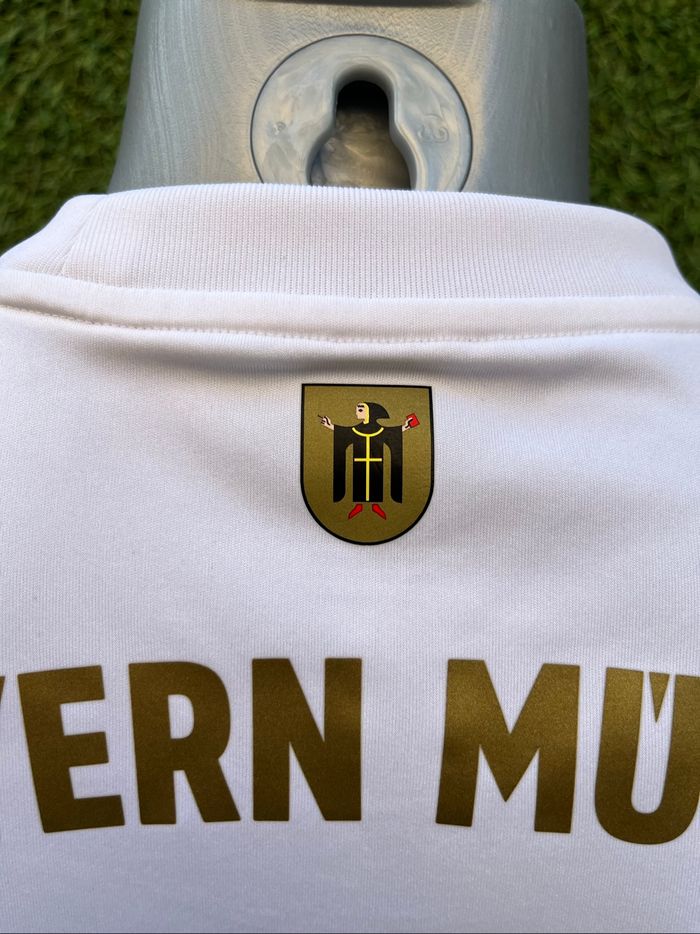 Maillot Muller Bayern Munich - photo numéro 5