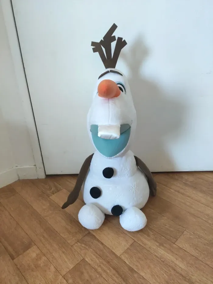 Grande peluche Disney olaf - photo numéro 2