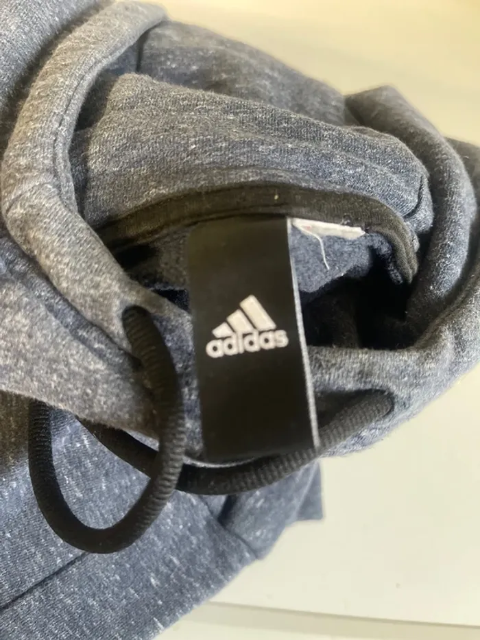 Sweat-shirt Adidas taille S - photo numéro 5