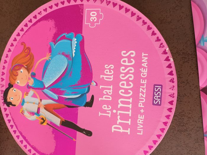 puzzle neuf le bal des princesses 30 pieces fille marque sassi avec livre et poster - photo numéro 5