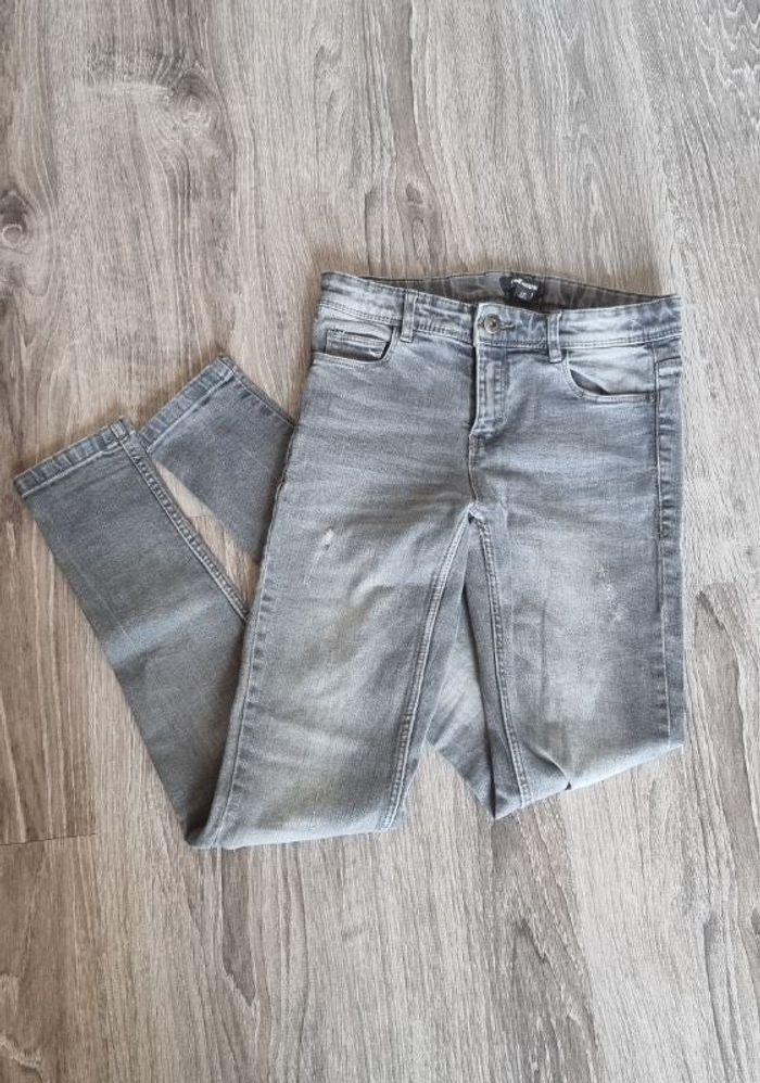 Jean gris