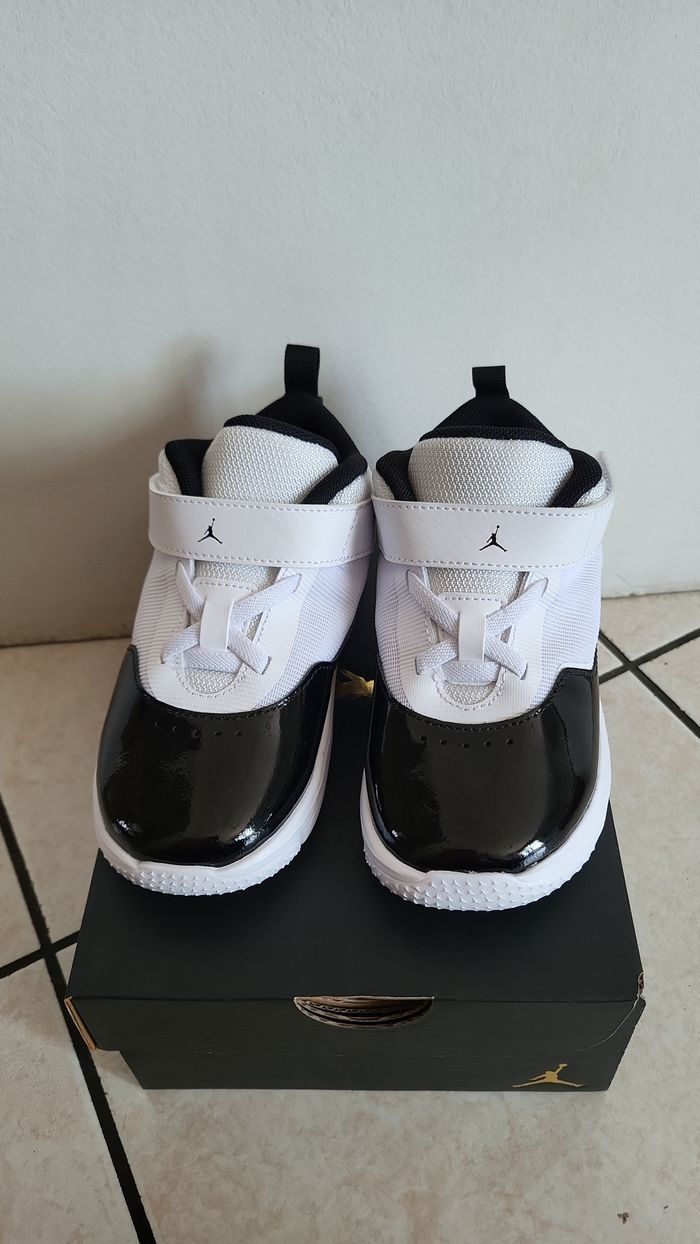 Baskets bébé Jordan Stay Loyal - photo numéro 2