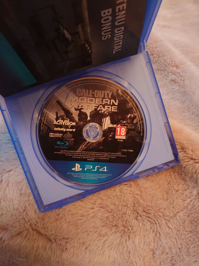 Call of duty modern Warfare ps4 - photo numéro 2