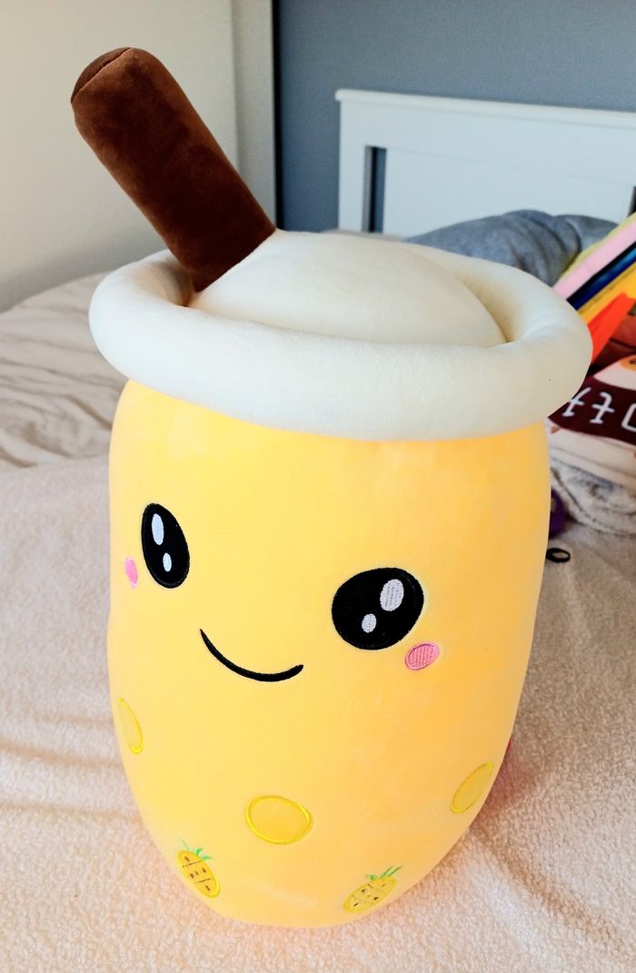 Peluche hyper moelleuse 38 cm bubble tea