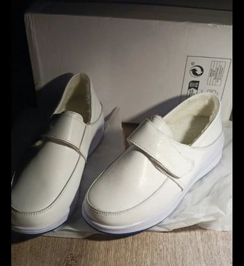 Chaussures de sécurité neuf 33