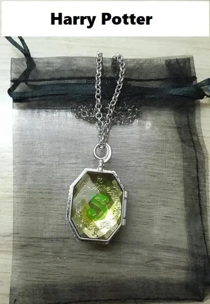 Collier avec Médaillon de Salazar Serpentard - Horcruxe, Harry Potter
