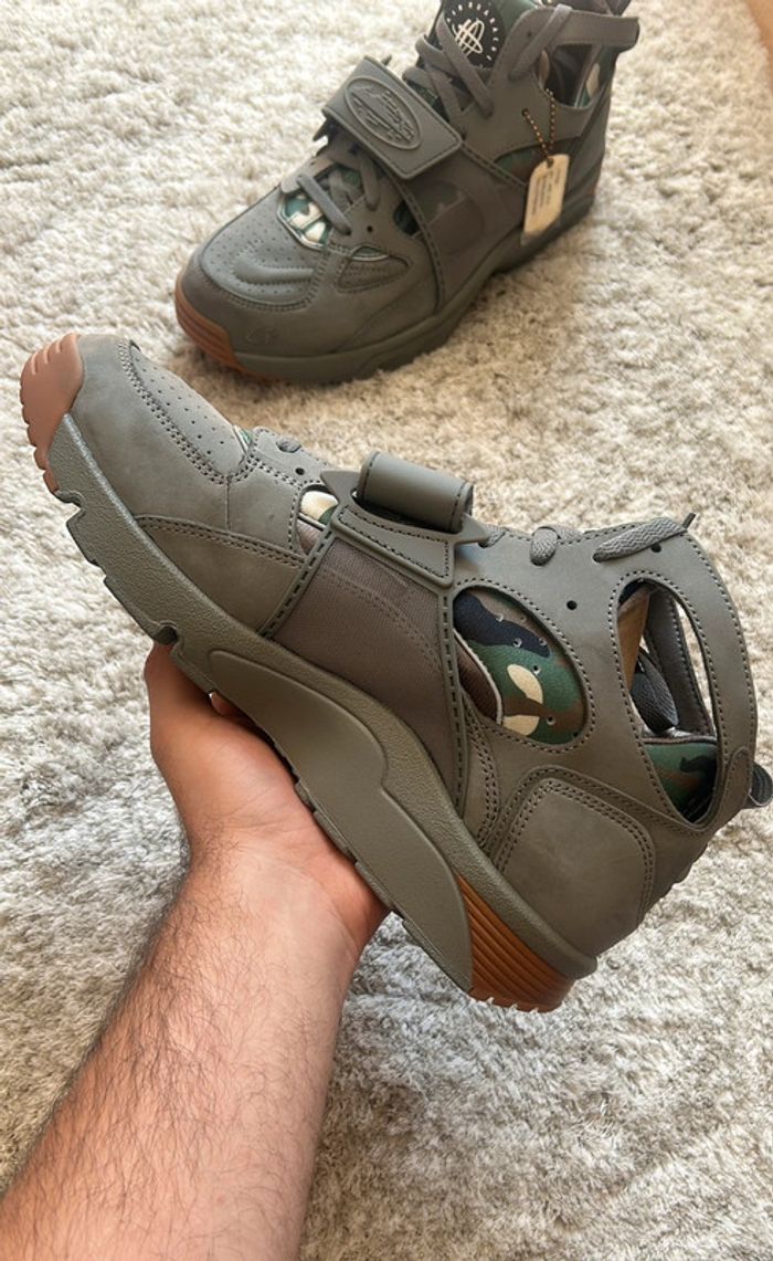 Nike Air Trainer Huarache x Corteiz – Gully Grey – Taille 46 - photo numéro 8